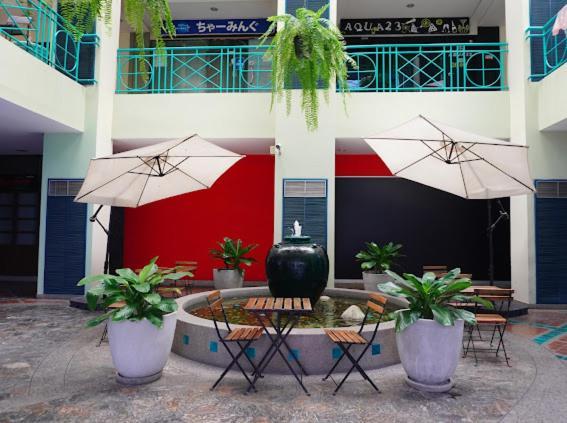 Young Place Banguecoque Exterior foto